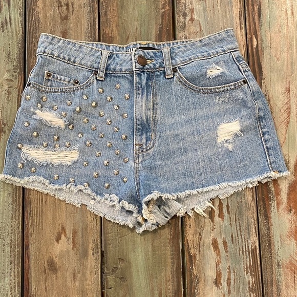 BDG High Rise Cheeky Cutoffs Denim Shorts Distressed With Silver Studs Sz 8 (29) - Picture 2 of 11